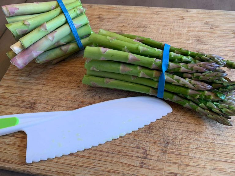 Cutting Asparagus_Page_4